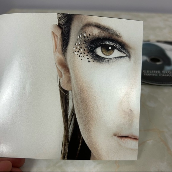 Celine Dion - Taking Chances CD 2007 - Picture 7 of 10